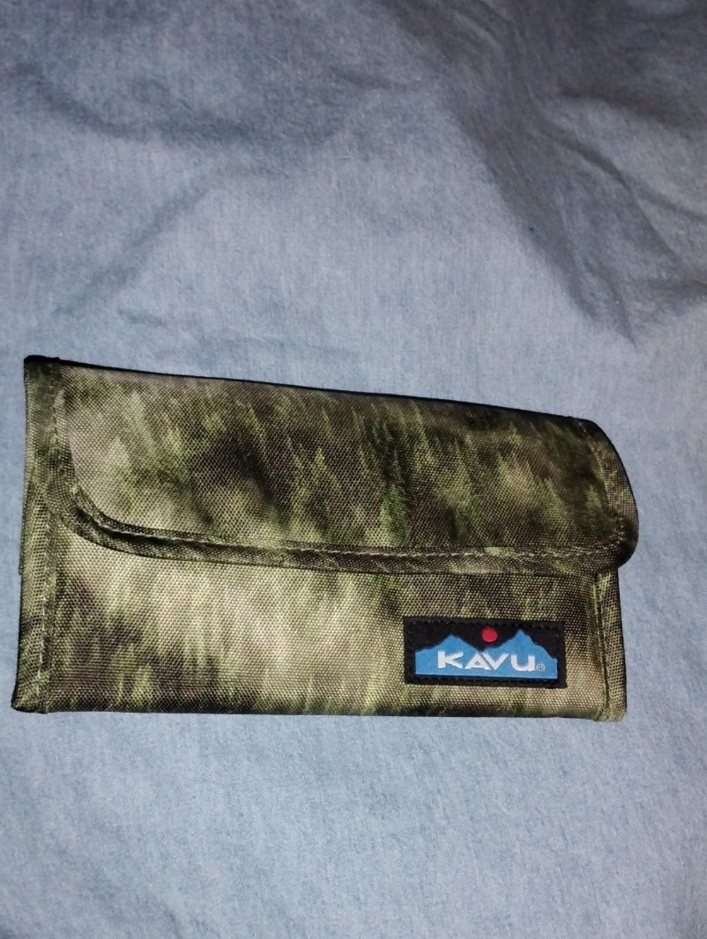 Kavu Olive Green Tie-Dye Fold Wallet